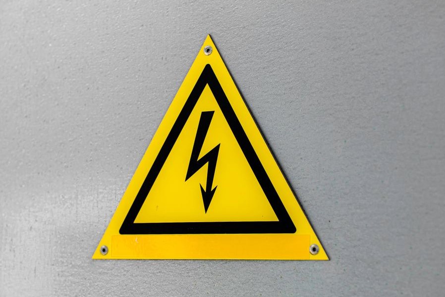 Electrician Warning Signs in Pocatello